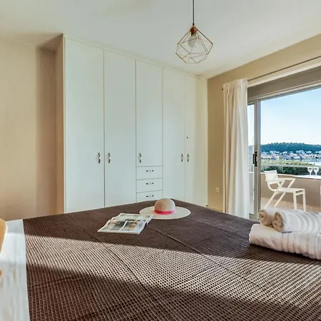 Gliving365 Capital ארגוסטולי